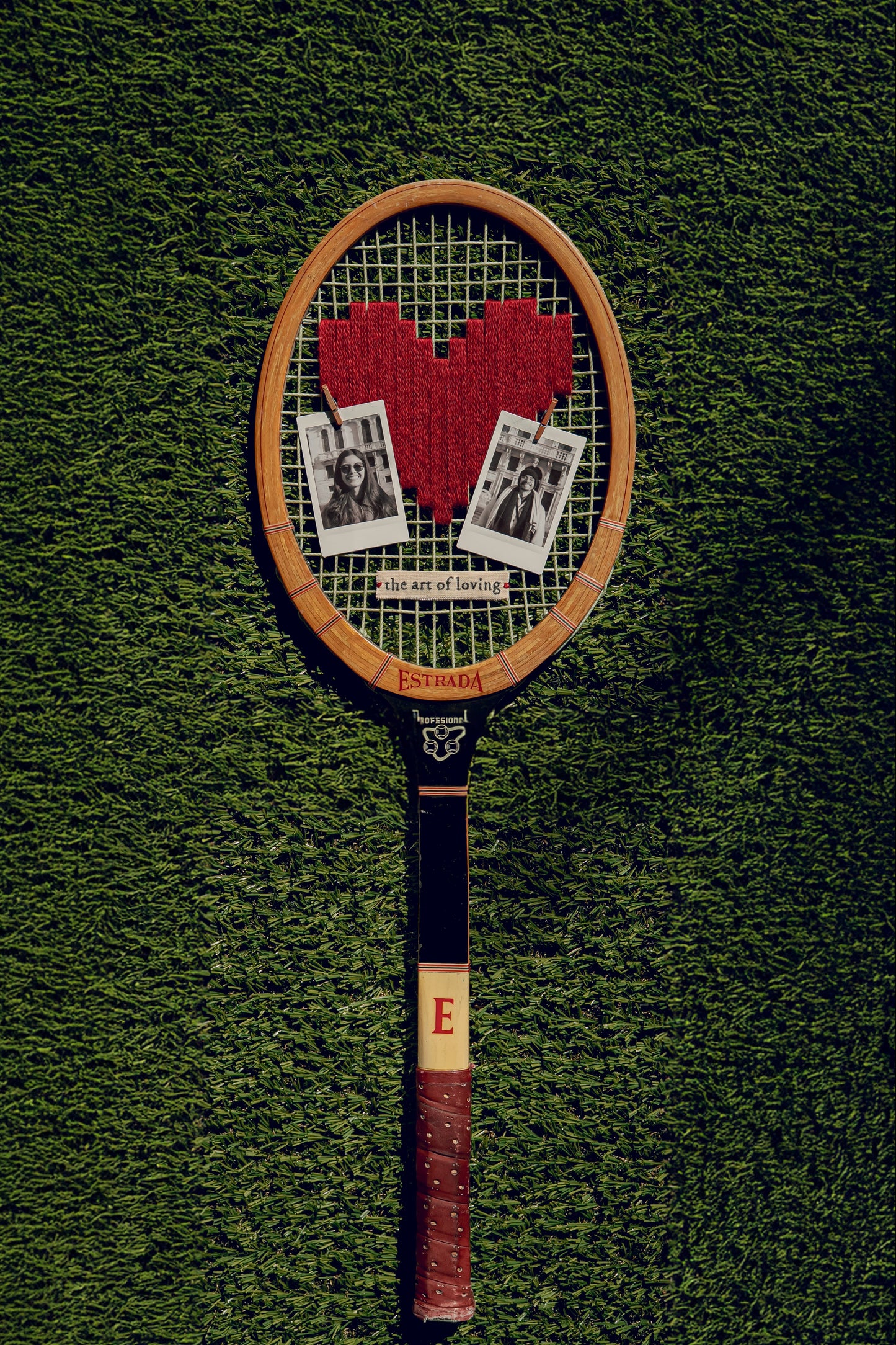 Raqueta bordada | the art of loving (Edición limitada)